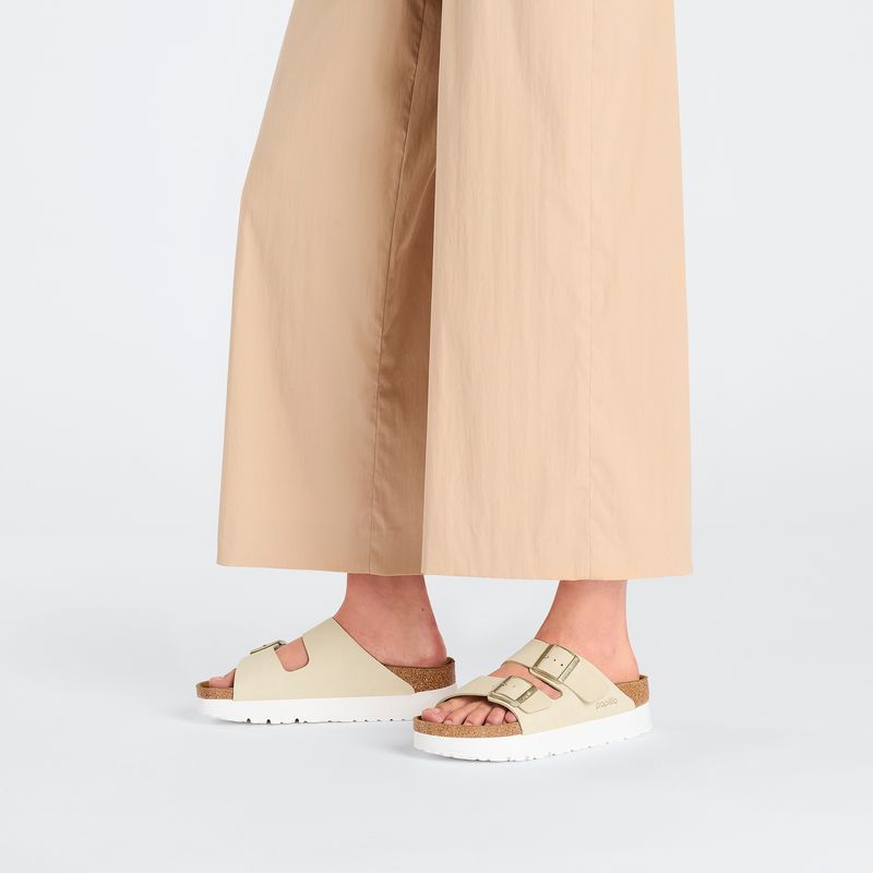 Birkenstock Arizona platform Ecru nubuck skinn smal