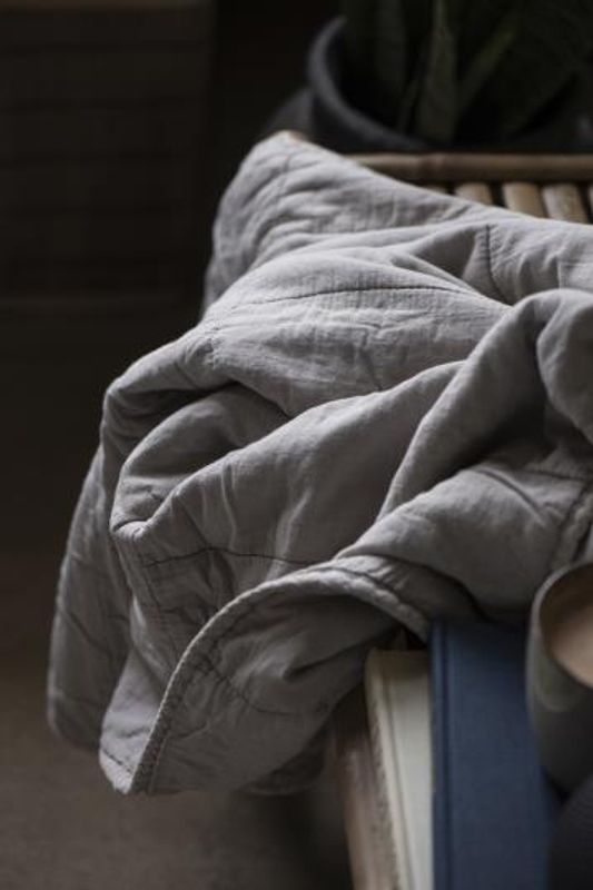 IB Laursen Vintage Quilt ash grey 130x180
